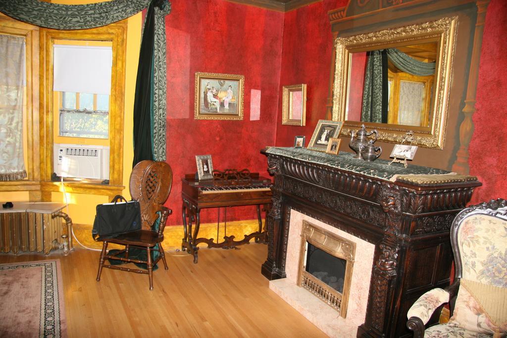 The Brumder Mansion Milwaukee Exterior foto