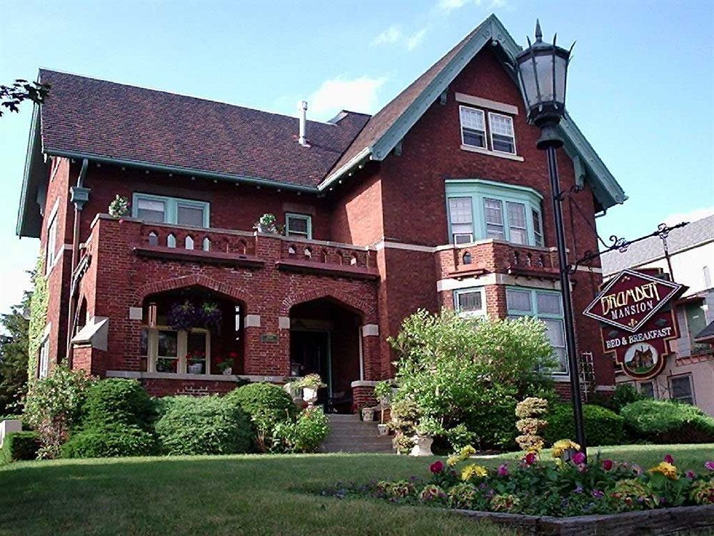 The Brumder Mansion Milwaukee Exterior foto